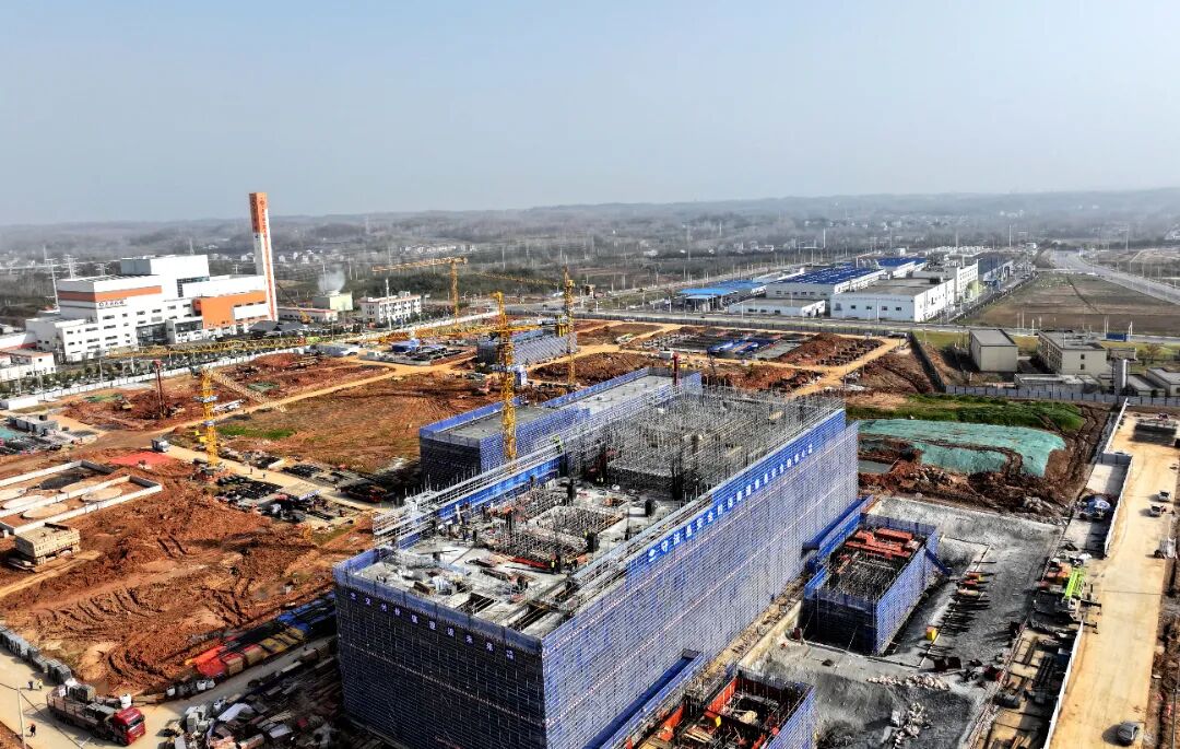 保康楚烽搬迁技改项目加速推进