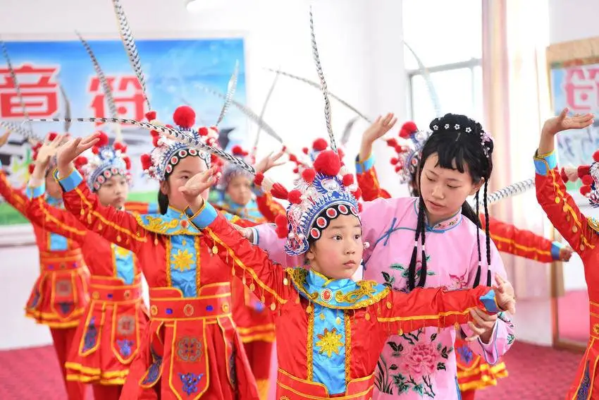 唱念做打进课堂！这场主题活动很“有戏”